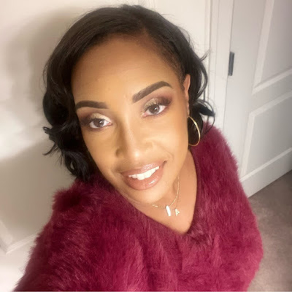 Meet your Posher, Aisha